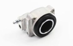 Цилиндр суппорта ВАЗ 2101 наружный правый "Flagmus"